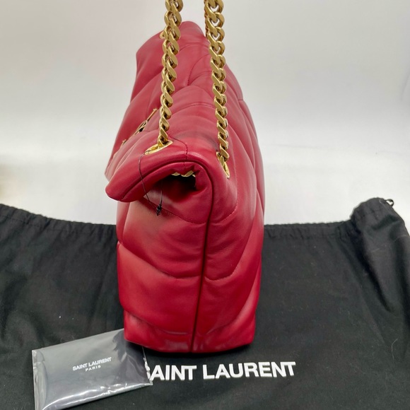 Women’s Ysl, medium LouLou puffer shoulder bag made in Italy - Picture 14 of 16